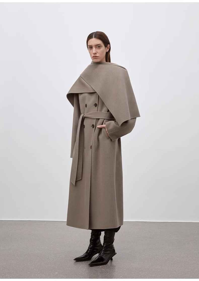 Assassin's Creed Scarf Collar Wool Coat | Maison Élvorain