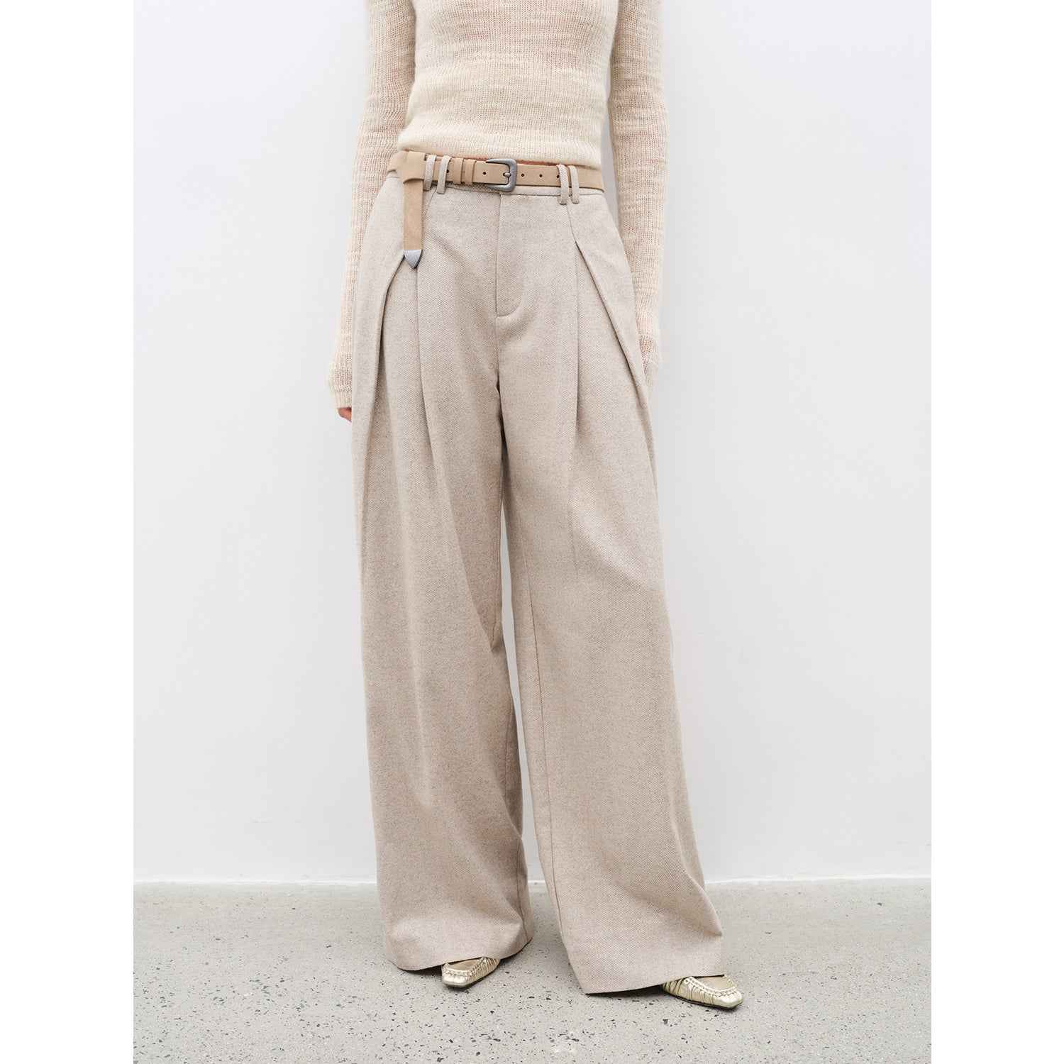 Firelady Fur City Stroll Wool Wide-Leg Pleated Trousers for women, casual relaxed wool-blend straight, draped wide-leg pants for autumn.