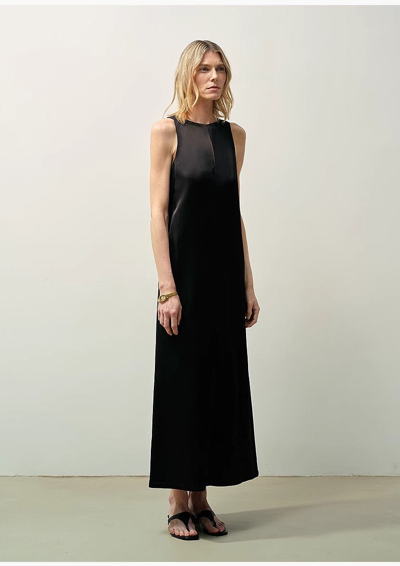 Firelady Fur women's imported acetate wool A-line dress with corridor stride, showcasing a stylish and elegant silhouette.
