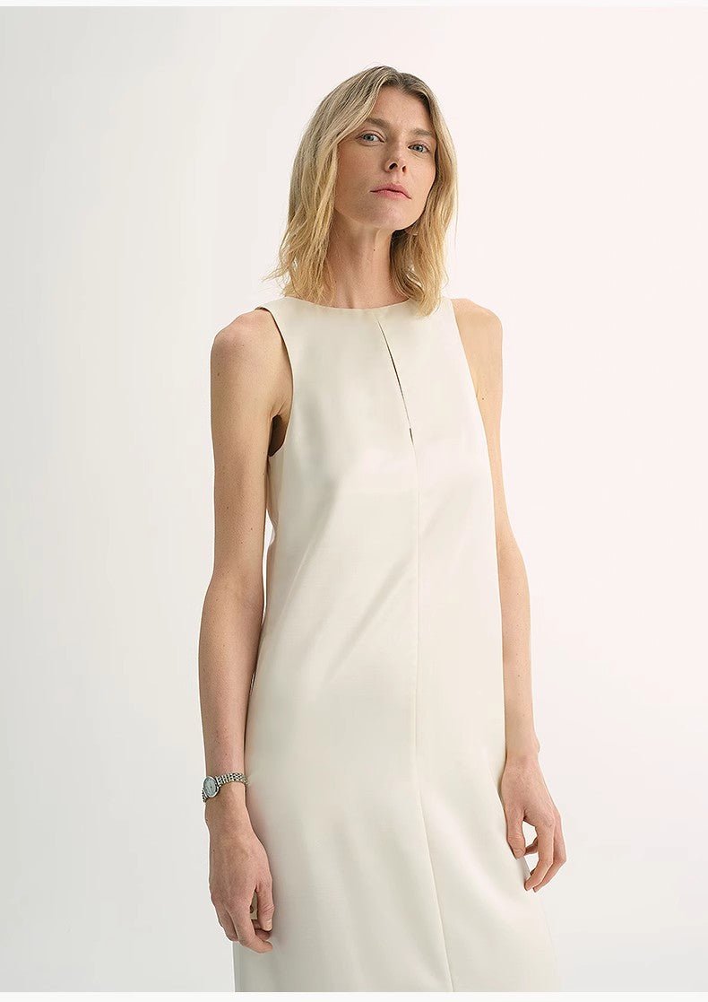 Firelady Fur women's imported acetate wool A-line dress with corridor stride, featuring a stylish, elegant silhouette.