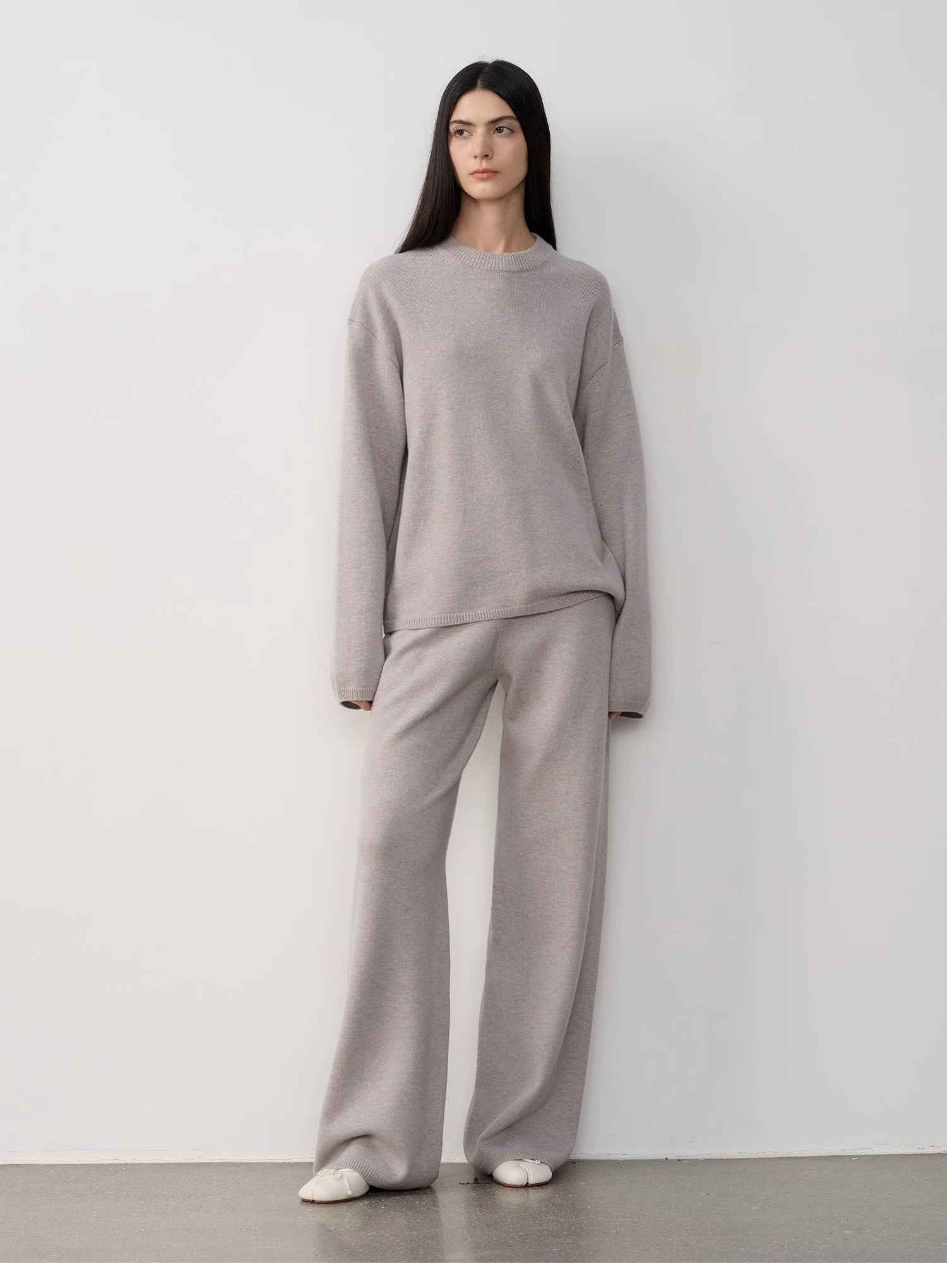 Firelady Fur merino wool knit outfit for women, perfect for fall and winter, featuring cozy, stylish knit fabric and layered design.