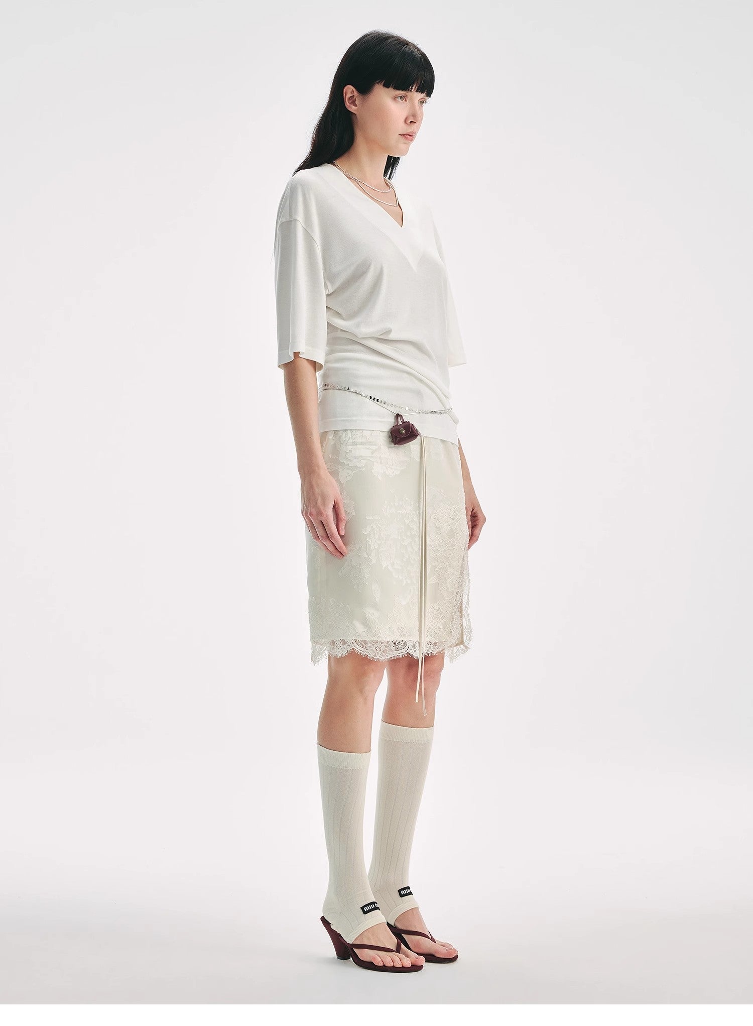 Women's Firelady Fur Lingering Soft Light paneled lace straight-cut split skirt with irregular design and soft light fabric.
