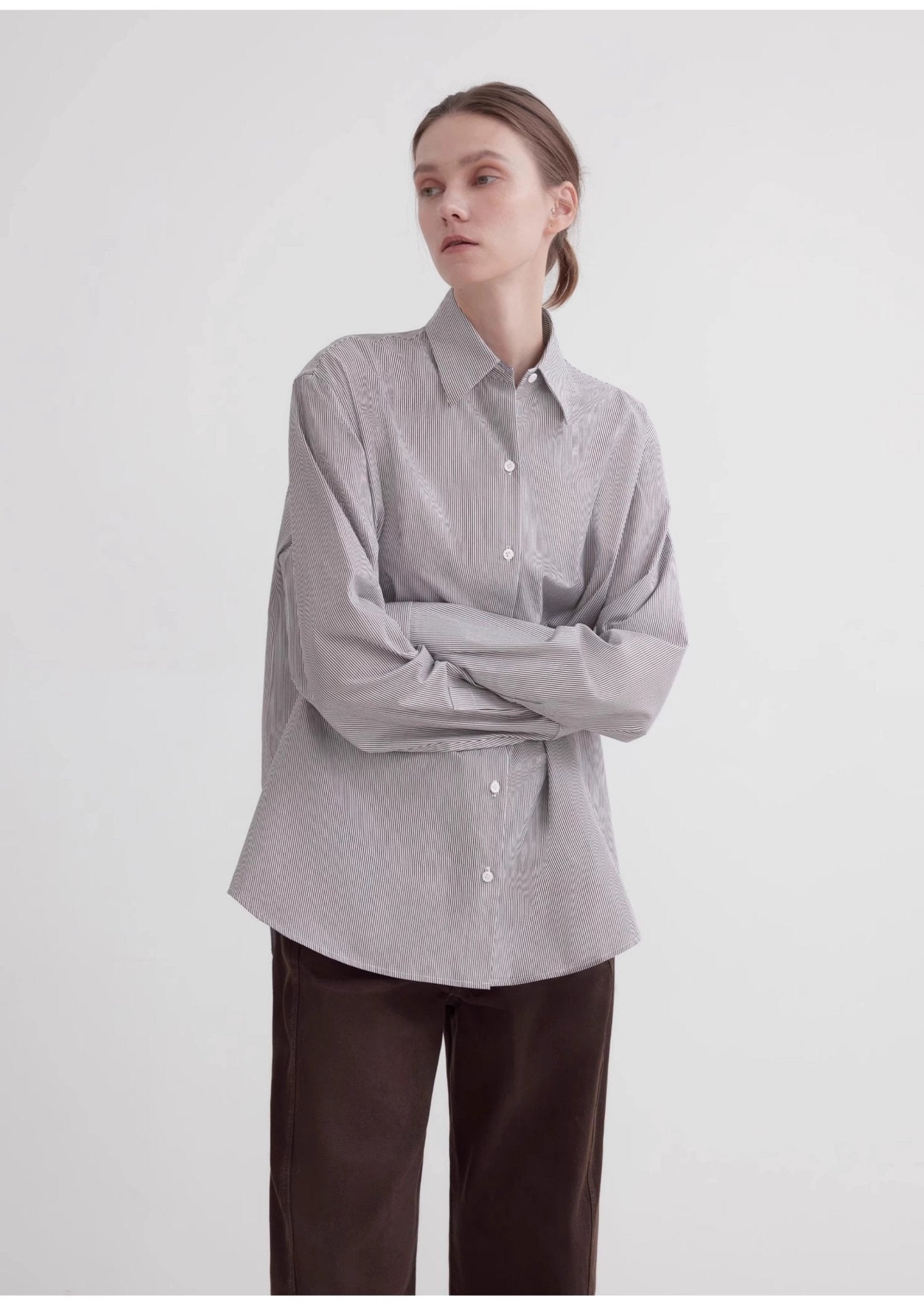 Firelady Fur Independence Song blouse, plaid long-sleeved shirt with a stylish inner top design, perfect for casual or commuting wear.