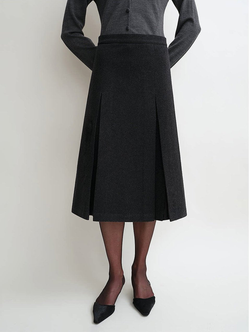 Firelady Fur wool A-line blazer and matching skirt set, women's fitted blazer with classic lapels and tailored design.