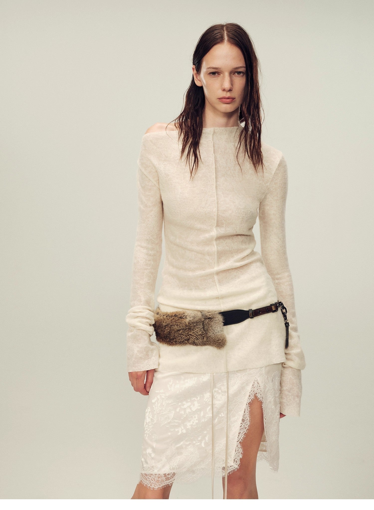 Wool blended texture velvet jacquard oblique shoulder knitted bottoming shirt for women in autumn "Morning Mist White"-5