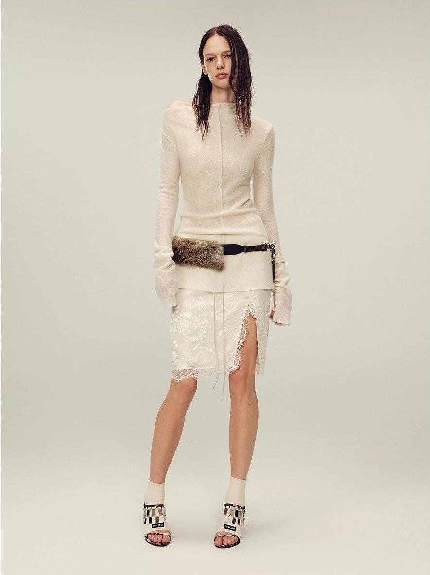 Wool blended texture velvet jacquard oblique shoulder knitted bottoming shirt for women in autumn "Morning Mist White"-3